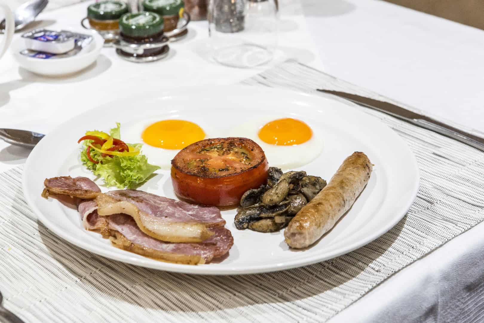 Fish Eagle Manor Home Gallery 1