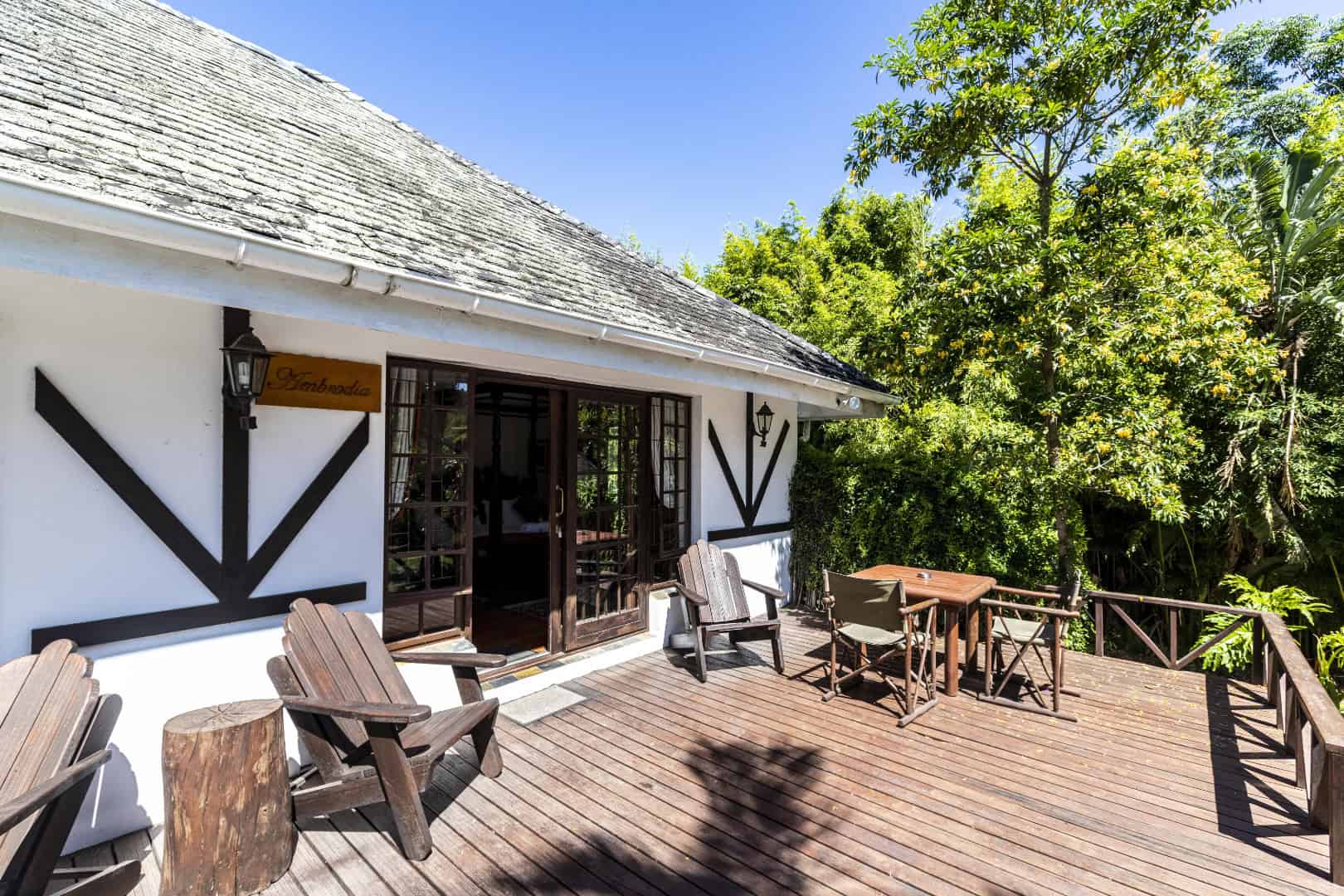 Fish Eagle Manor Home Gallery 2