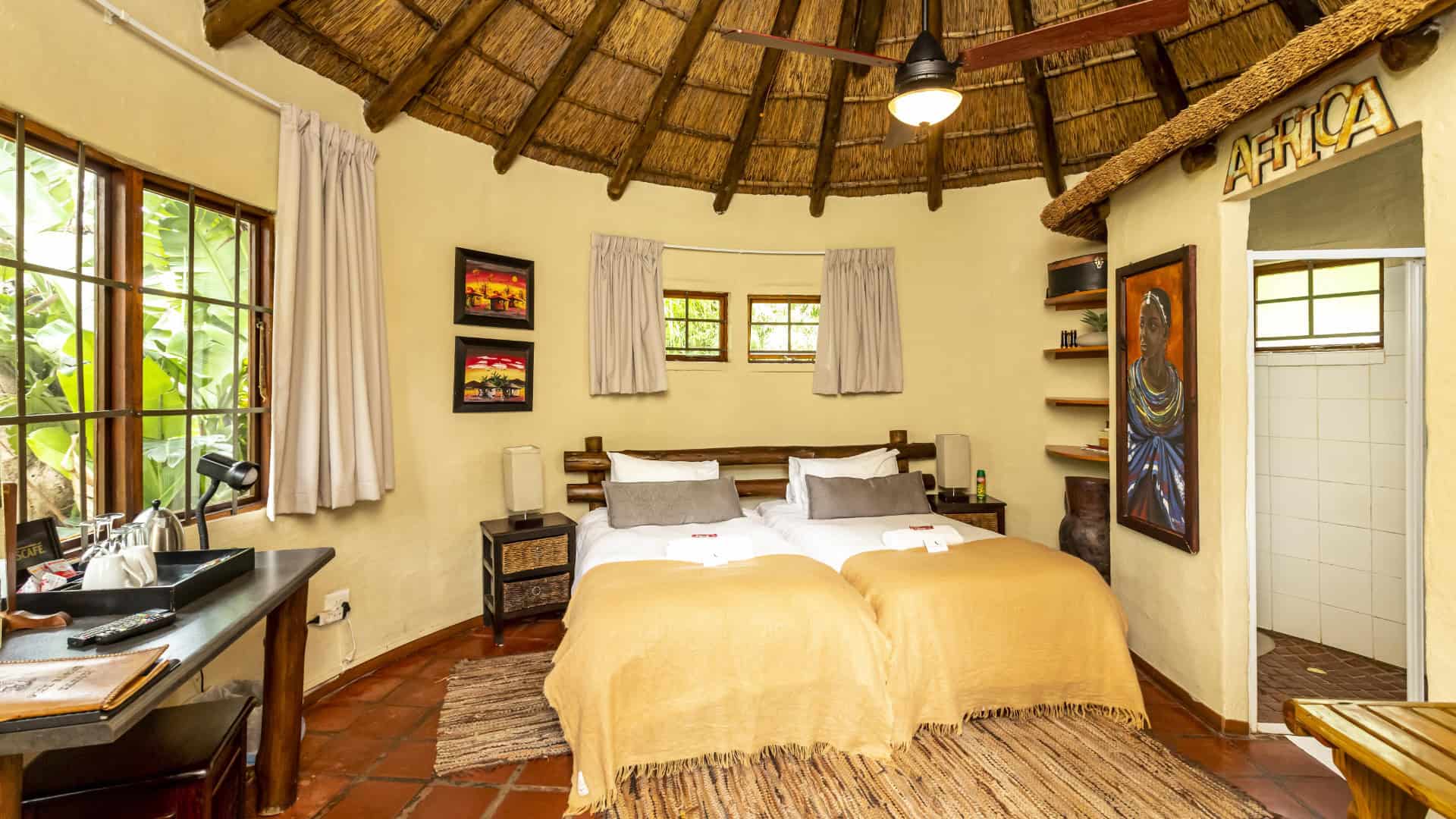 fish eagle manor room amber
